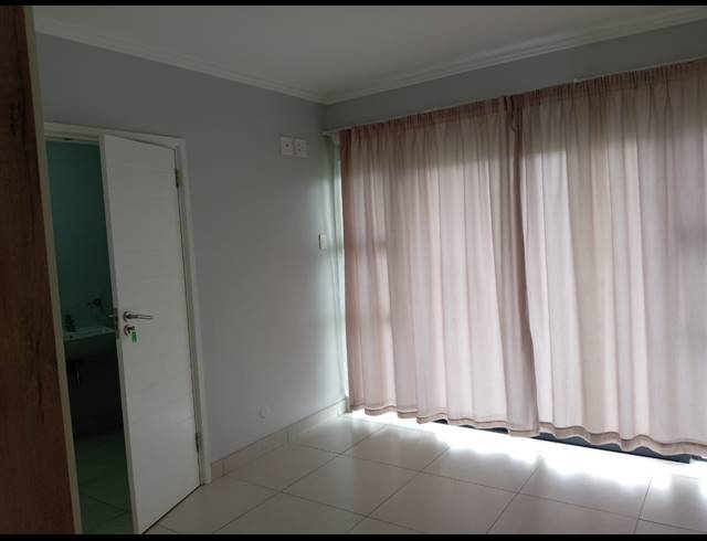 2 BEDROOM APARTMENT TO LET IN UMHLANGA RIDGE